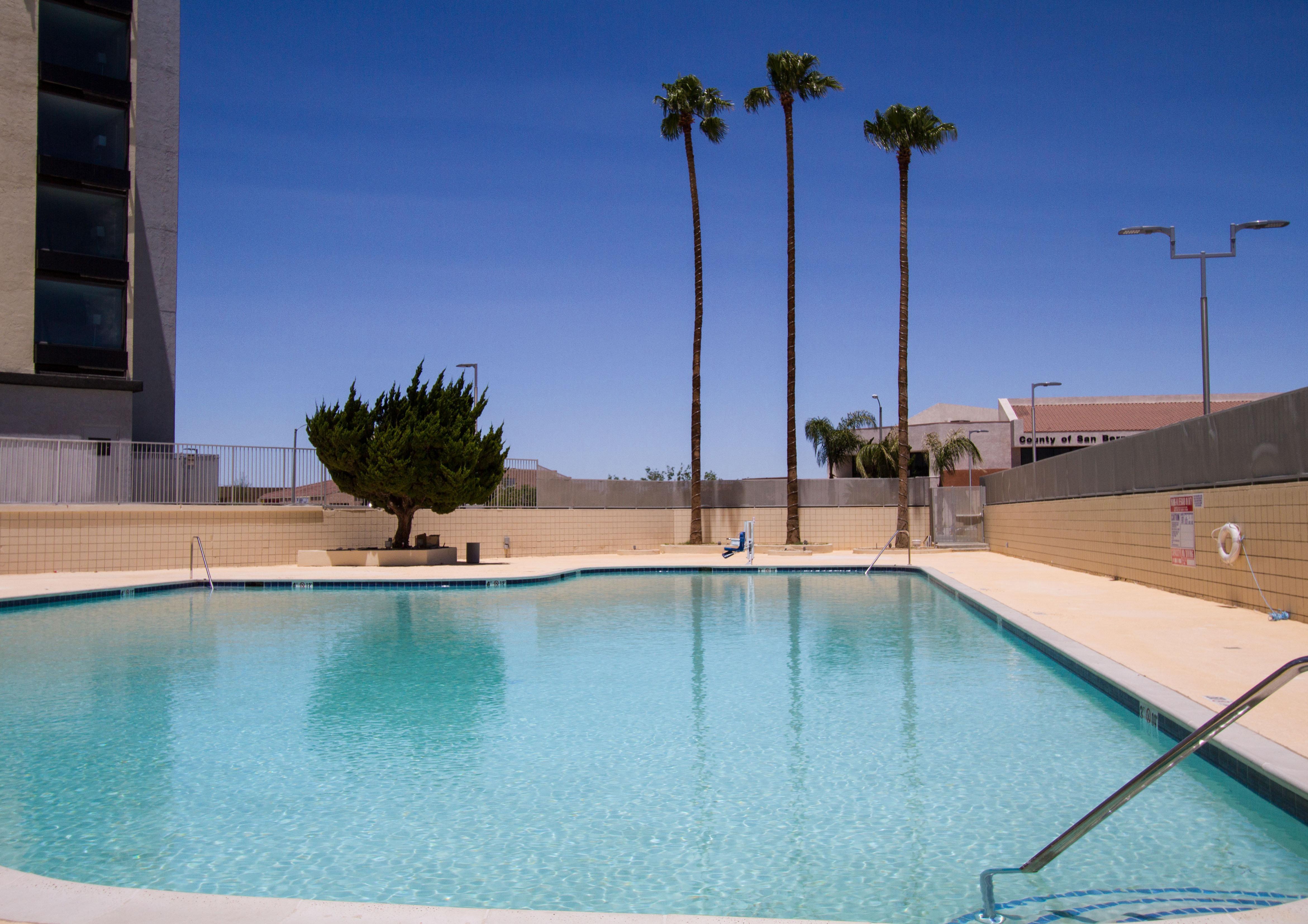 Holiday Inn Victorville By Ihg Eksteriør bilde